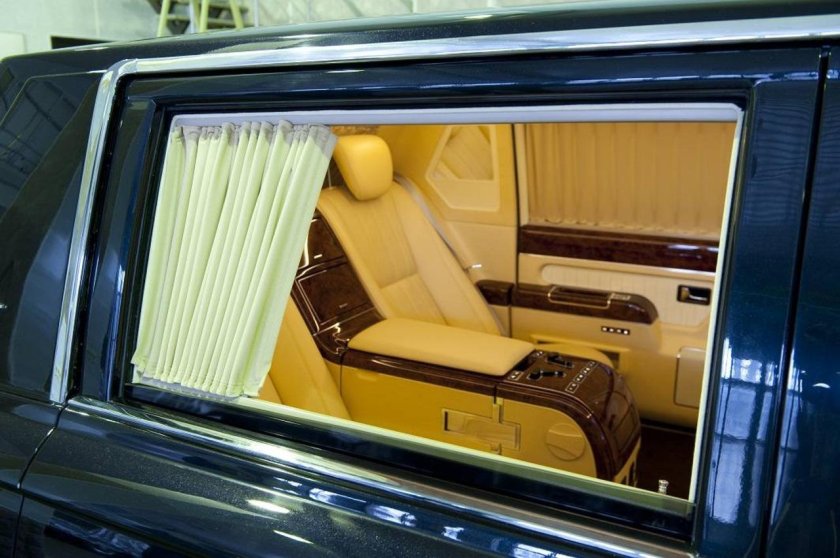 ЗИЛ 4112р салон