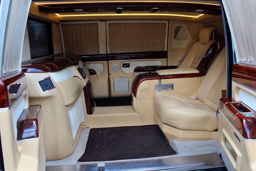 ЗИЛ-4112р лимузин