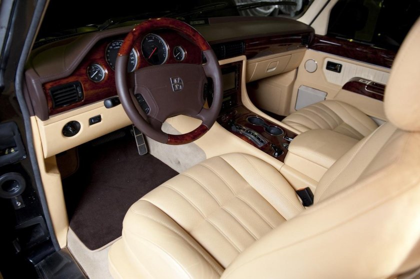 ЗИЛ 4112р салон