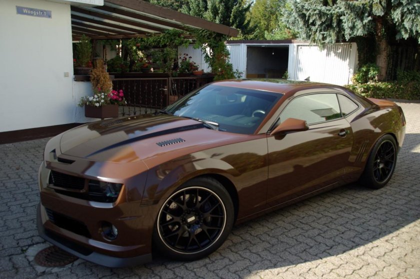 Шевроле Камаро шоколад