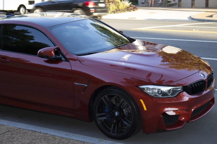 Цвет бычья кровь на машине