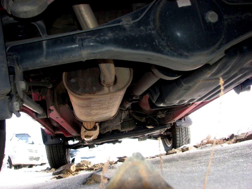 Тойота Cami вид снизу