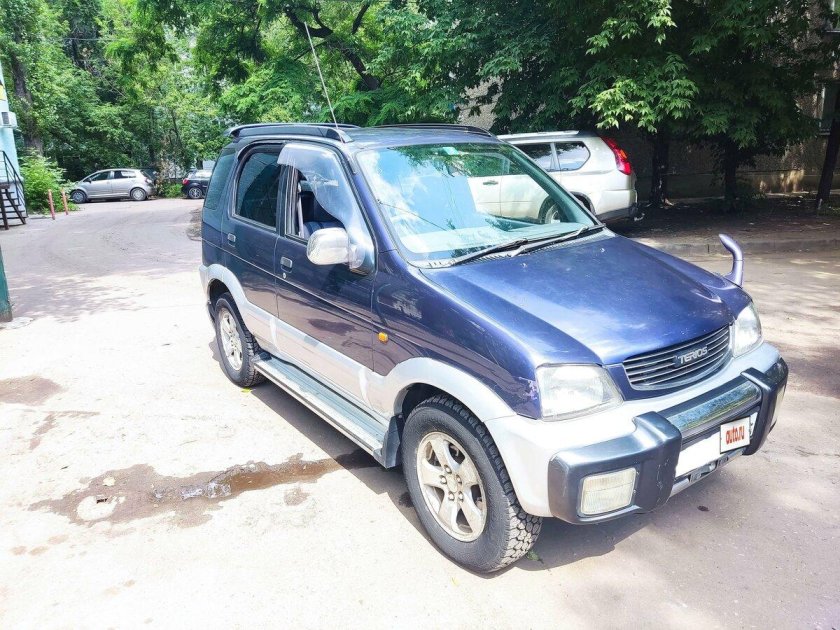 Дайхатсу Териос 1998