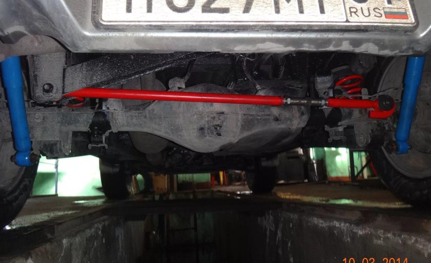 Задняя подвеска Daihatsu YRV