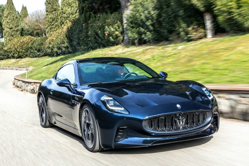 Maserati GRANTURISMO габариты