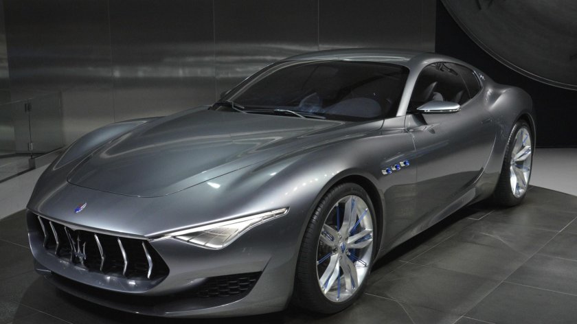 Мазерати Альфиери