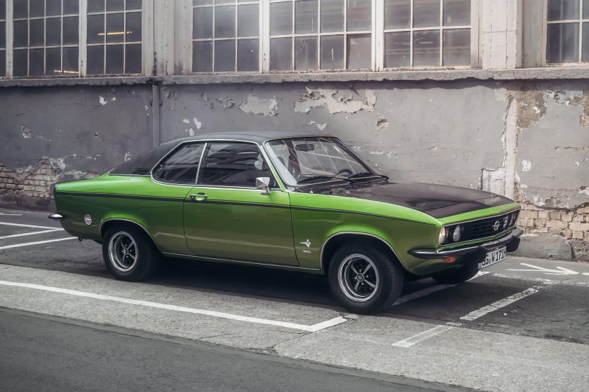 Opel Manta 1975