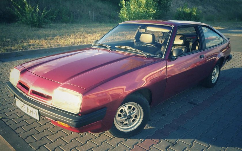 Opel Manta b2