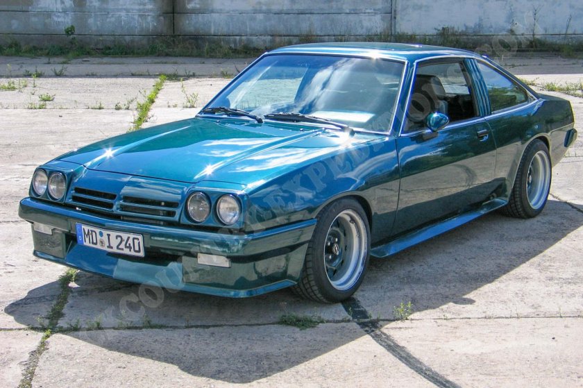 Opel Manta GSI