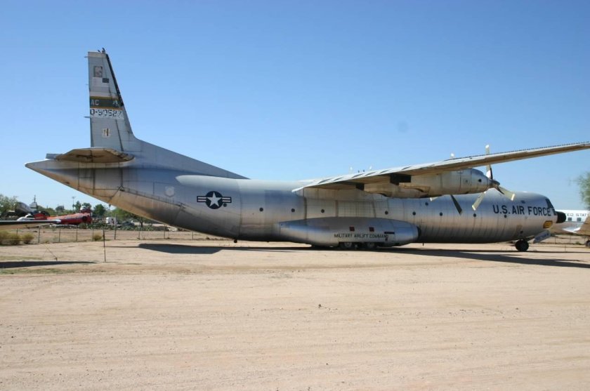 Дуглас c-133 «Каргомастер»