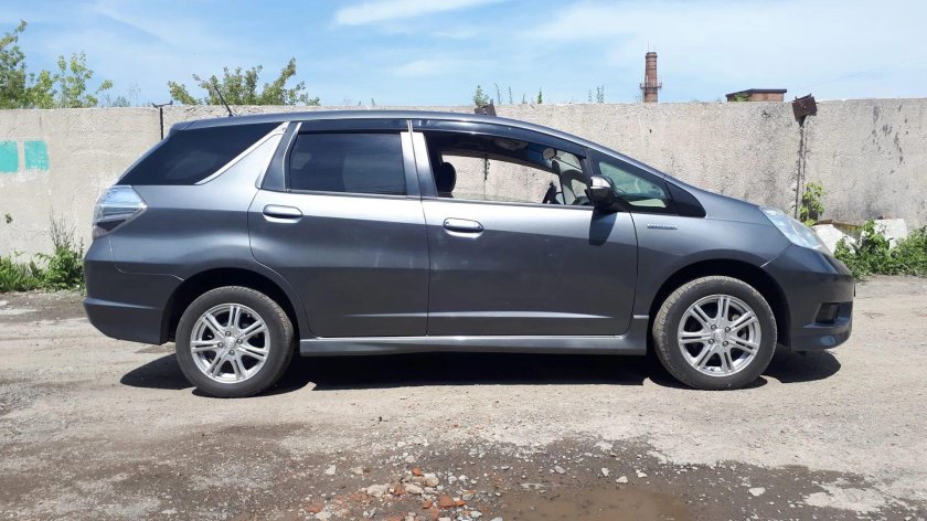 Хонда Везел дорожный просвет