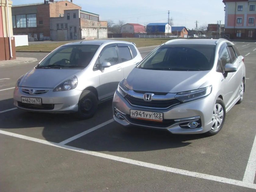 Хонда шаттл 2016 робот