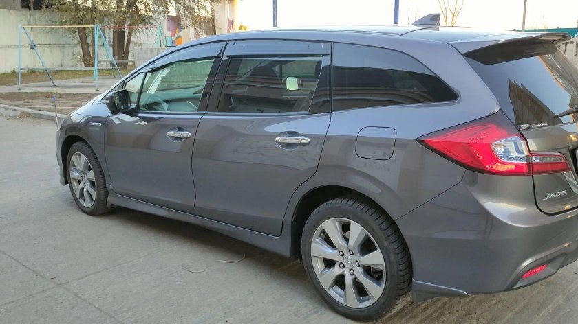 Honda Jade клиренс
