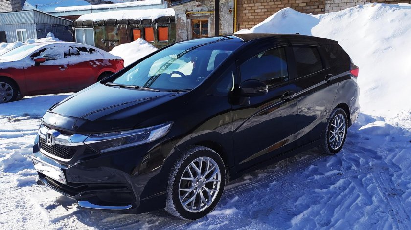 Хонда шаттл вариатор фото салона