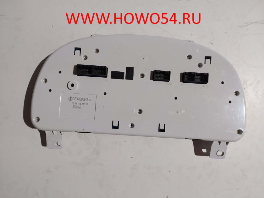 Панель приборов Шакман f3000