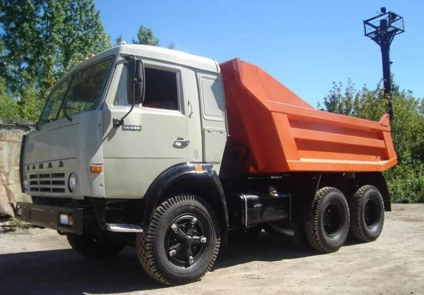 КАМАЗ самосвал 10т кубов