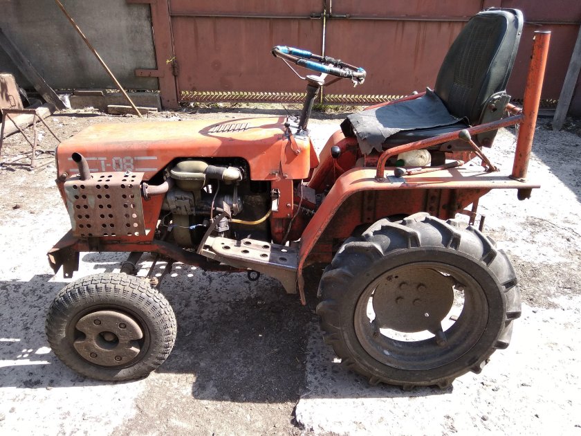 Минитрактор ХТЗ 012