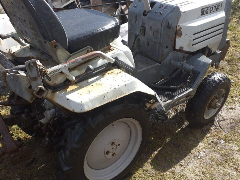 Т-012 минитрактор