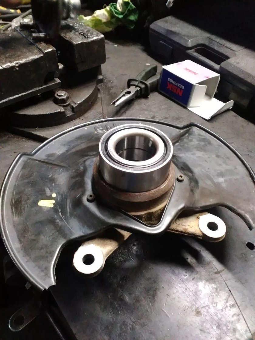 Honda Civic ступичный подшипник
