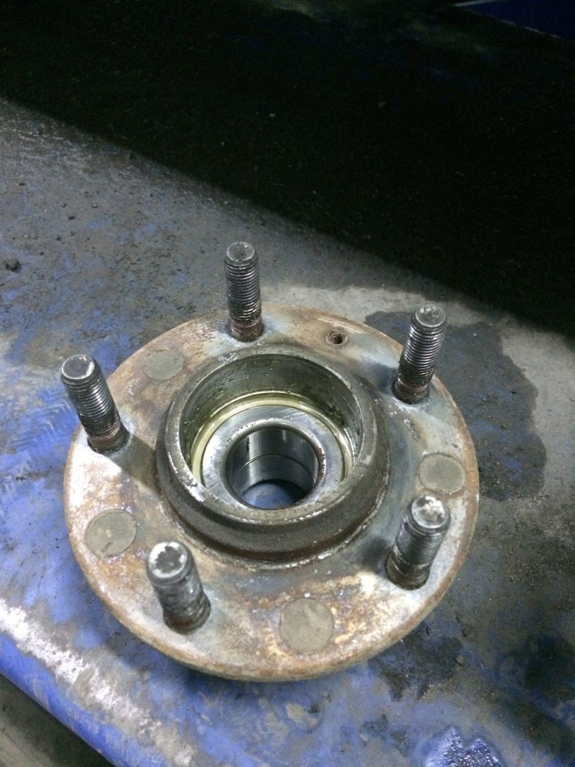 Ступица задняя Меган 2