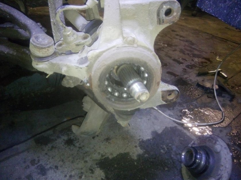 Honda Civic ступичный подшипник