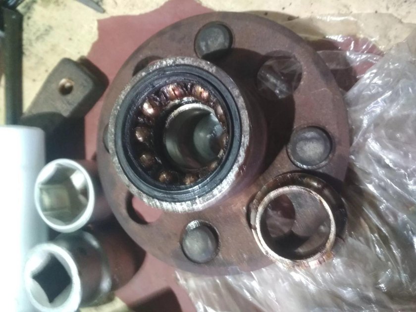 Honda Pilot 2006 задний подшипник