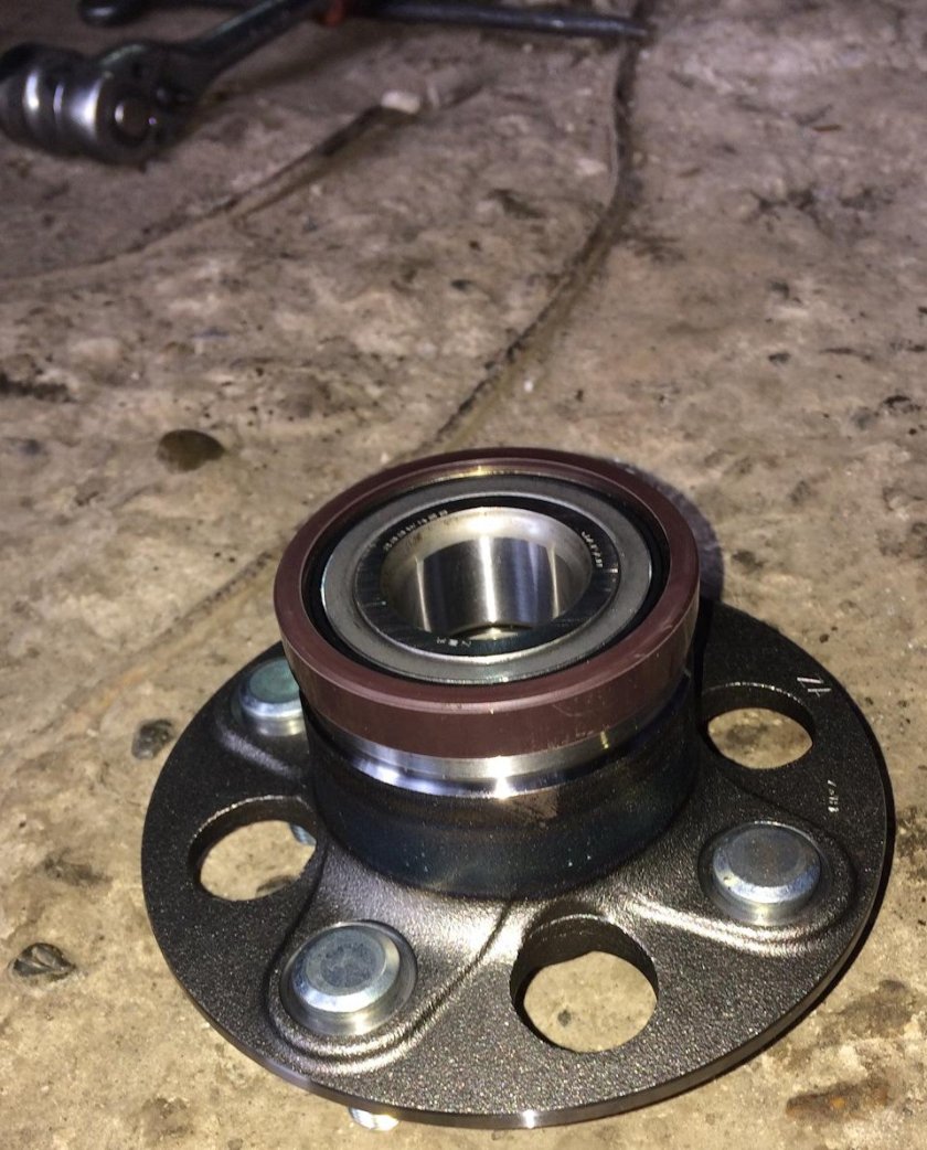 Ступица передняя Хонда фит