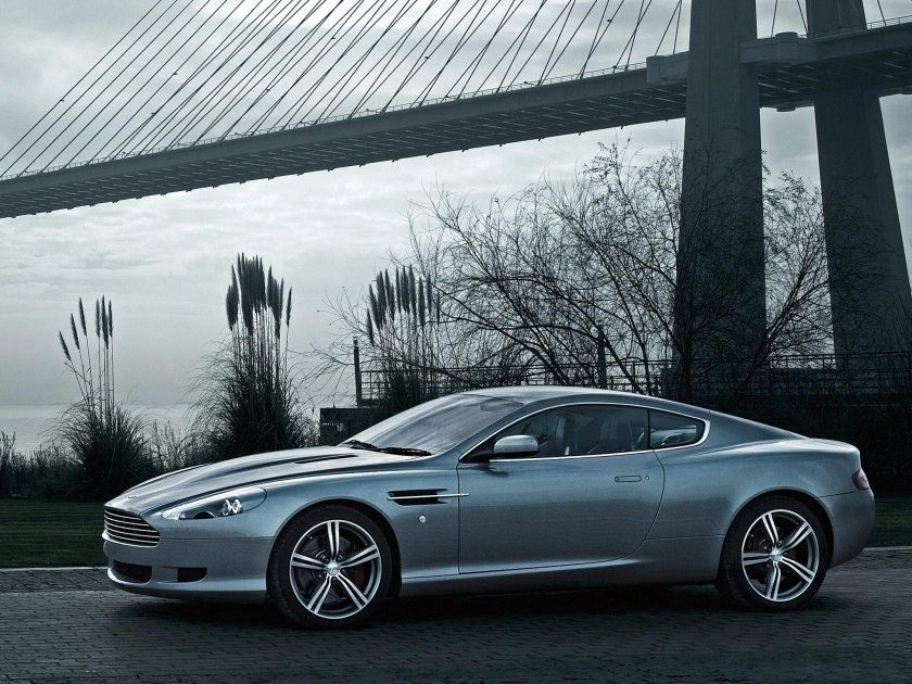 Aston Martin db9 2008