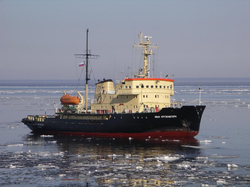 Ледокол Иван Крузенштерн