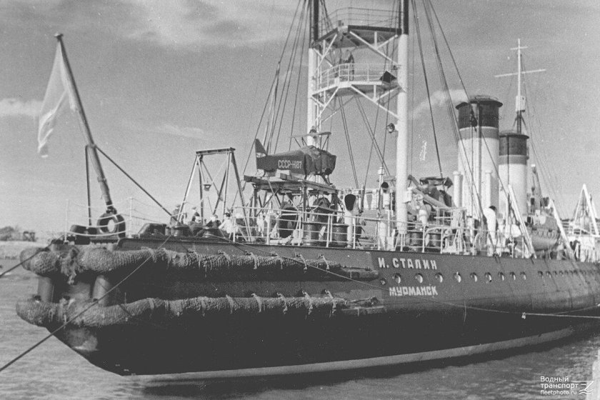 Ледокол Иосиф Сталин