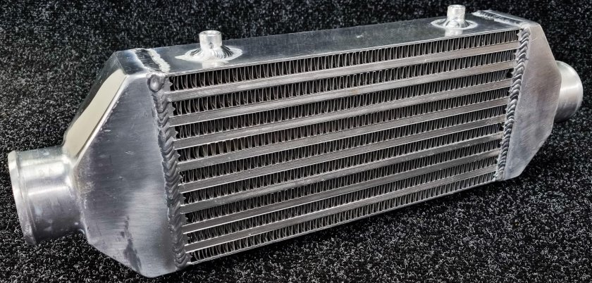 Интеркулер универсальный на ВАЗ 2106