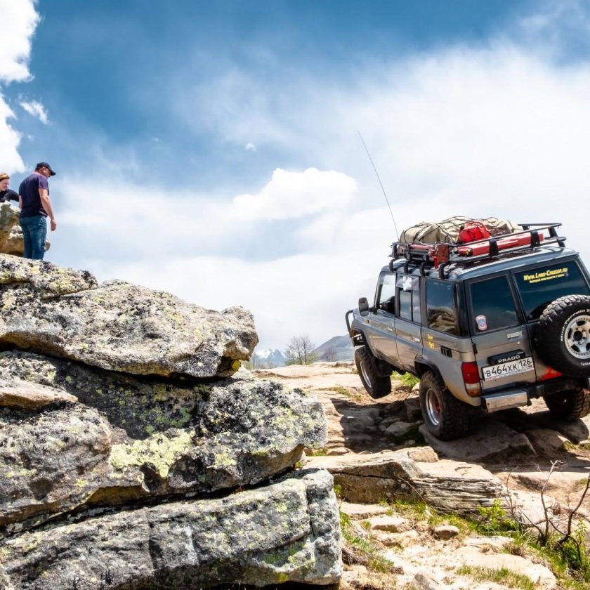 Джиппинг на озеро Рица