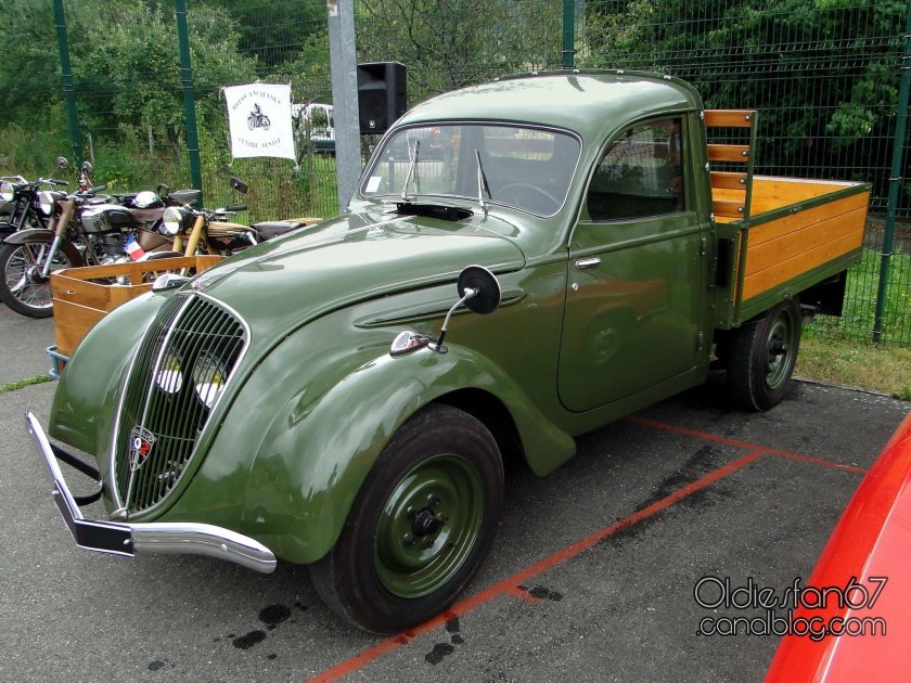Peugeot 202 Pickup