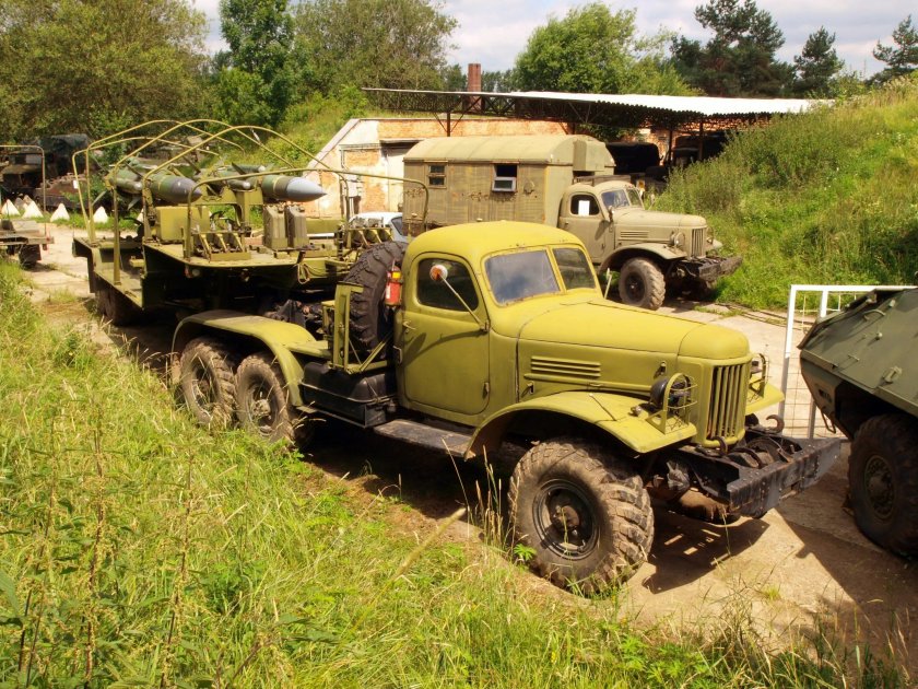 ЗИЛ 157 военный