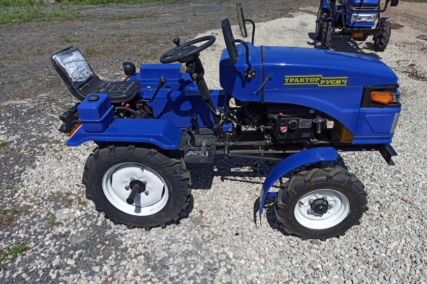 Минитрактор Русич т-12