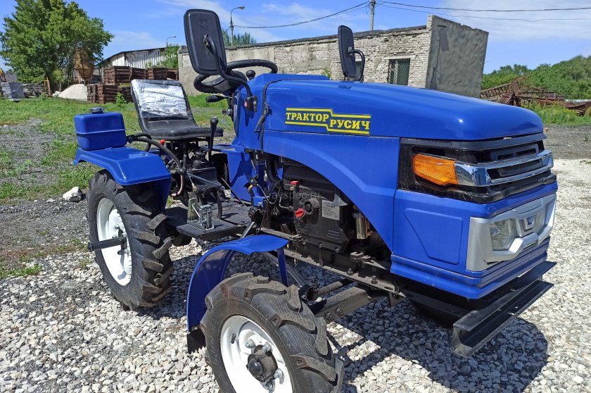 Минитрактор Русич т-12