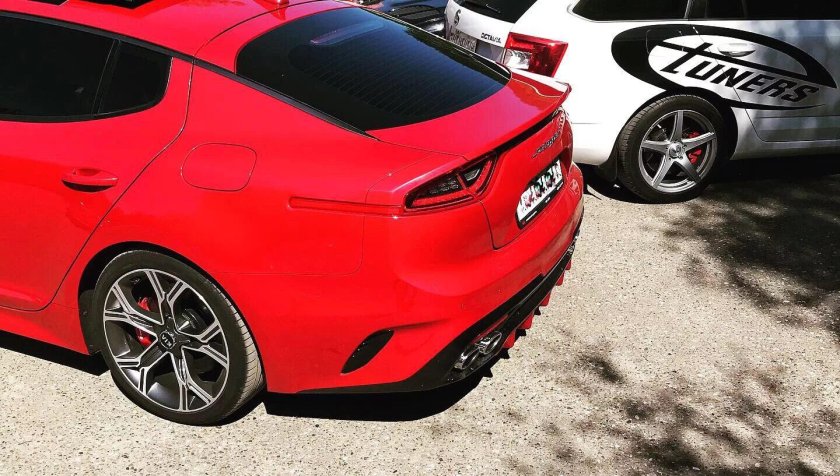 Киа Стингер 3.3