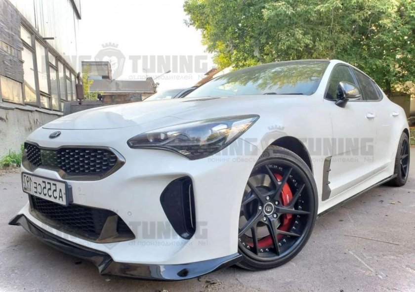 Киа Стингер в обвесе