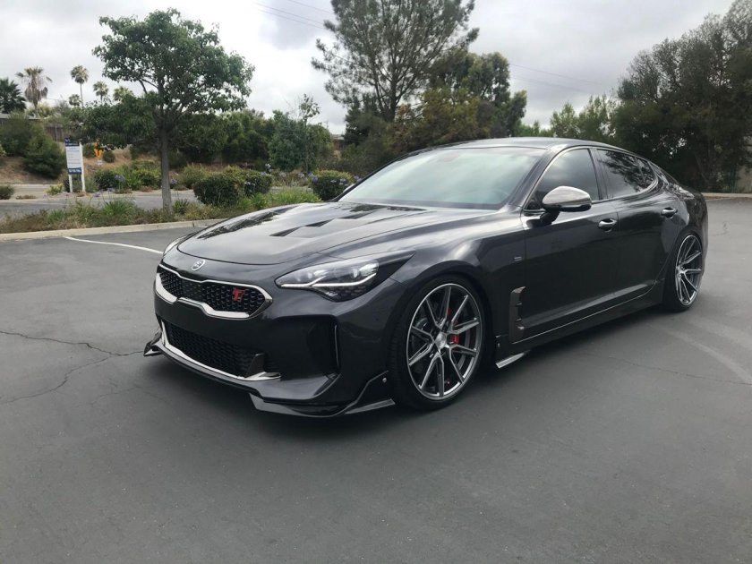 Kia Stinger Ceramic Silver