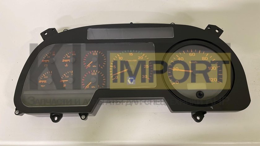 Приборная панель автокрана