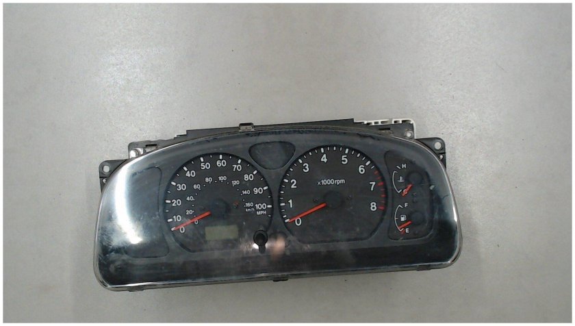 Панель приборов Suzuki Jimny