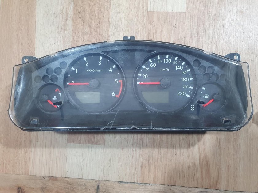 Navara d40 щиток приборов