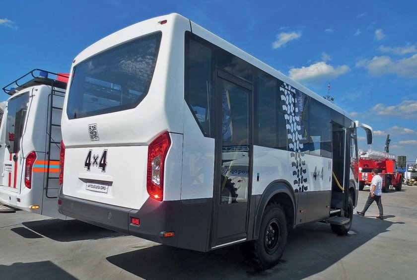 ГАЗ ПАЗ вектор Некст