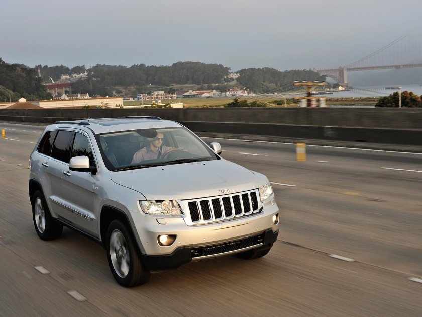 Джип Гранд Чероки 2011