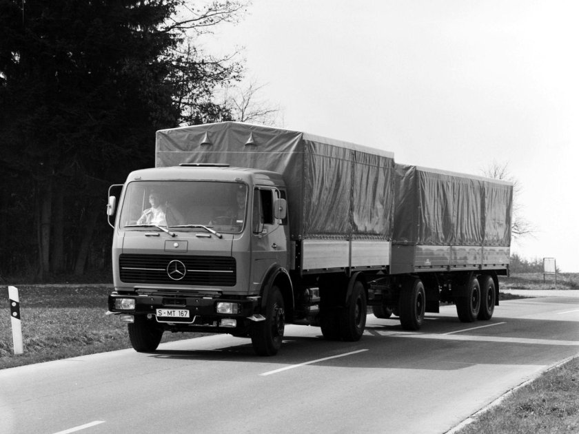 Mercedes-Benz 1632