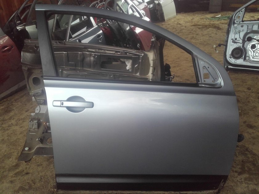 Дверь Ниссан Кашкай 2012