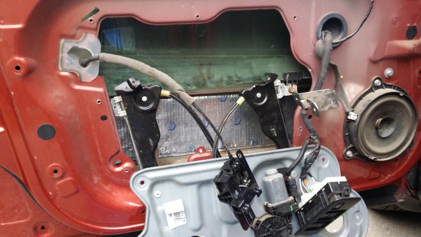 Замок водительской двери Ниссан Кашкай j10