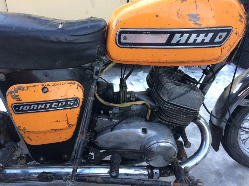 ИЖ Юпитер 5 оранжевый