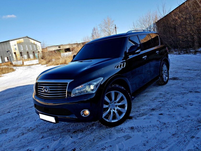 Infiniti qx56 Black
