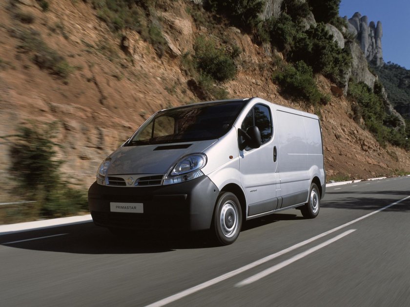 Ниссан Примастар 2003